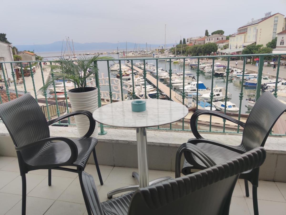 Apartments Obala Малинська Екстер'єр фото