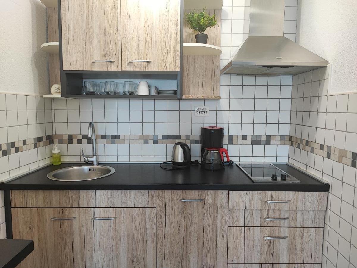 Apartments Obala Малинська Екстер'єр фото
