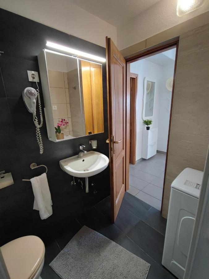 Apartments Obala Малинська Екстер'єр фото